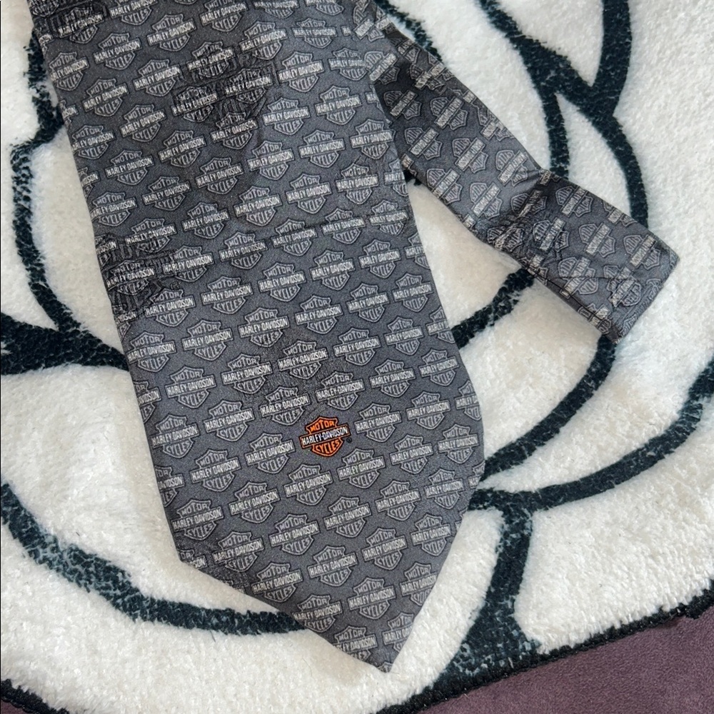 Vintage Harley Davidson Silk Tie - Picture 2 of 11